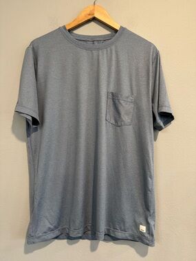 Vuori Men's Pocket T-Shirt Large V109